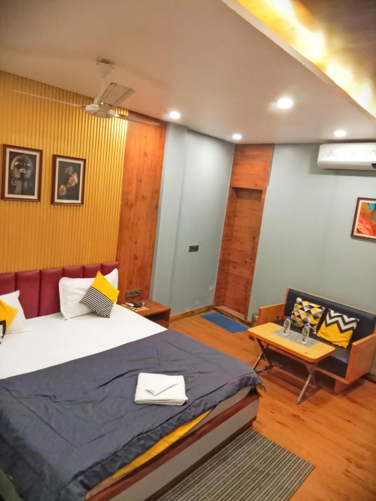 The Promise Hotel And Resort Tajpur Exteriör bild