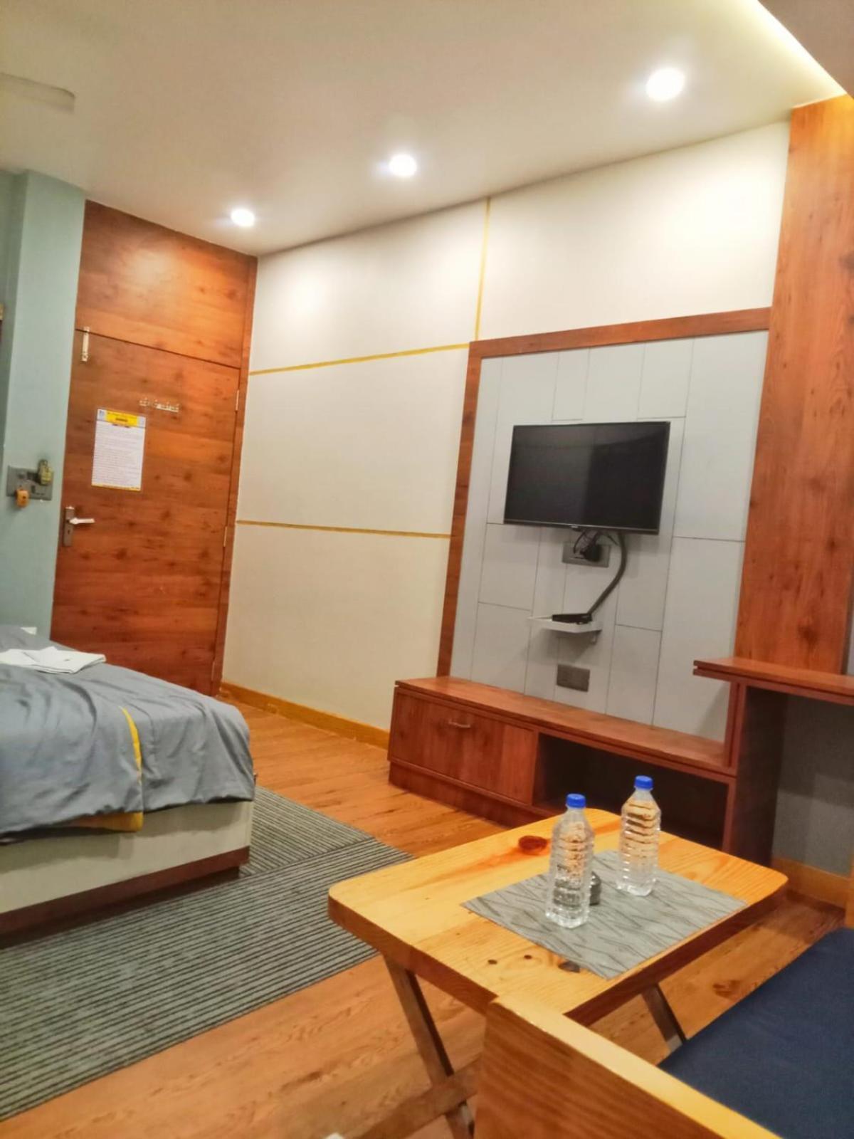The Promise Hotel And Resort Tajpur Exteriör bild