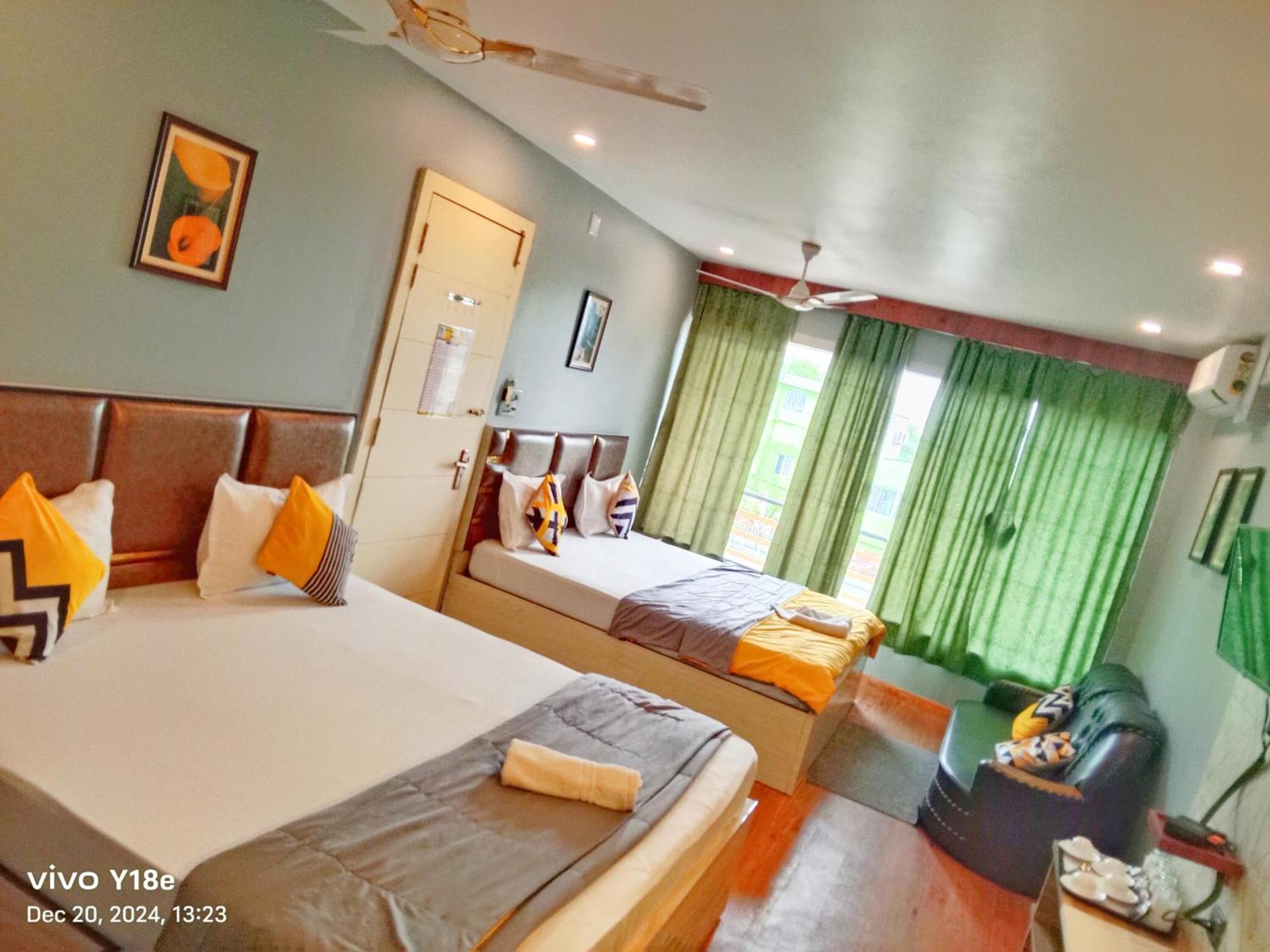 The Promise Hotel And Resort Tajpur Rum bild