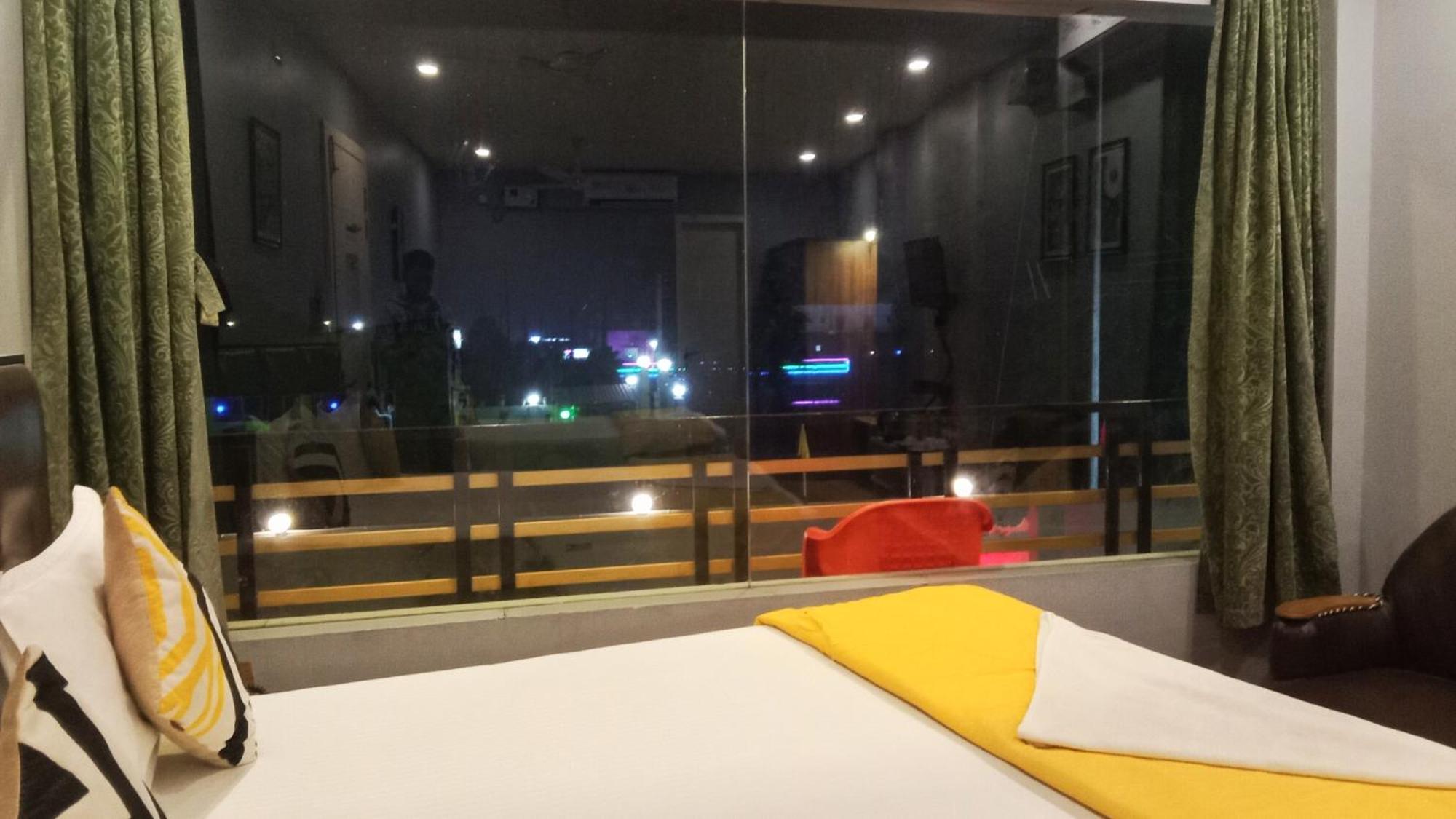 The Promise Hotel And Resort Tajpur Exteriör bild
