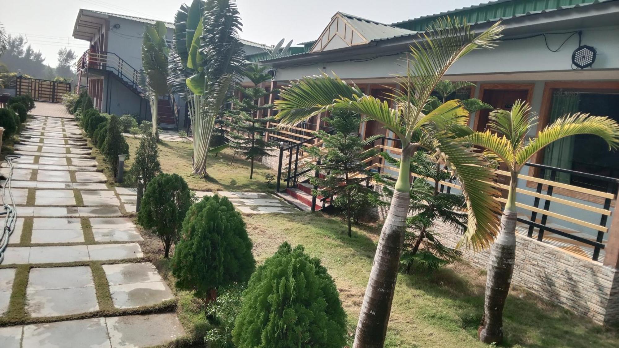 The Promise Hotel And Resort Tajpur Exteriör bild
