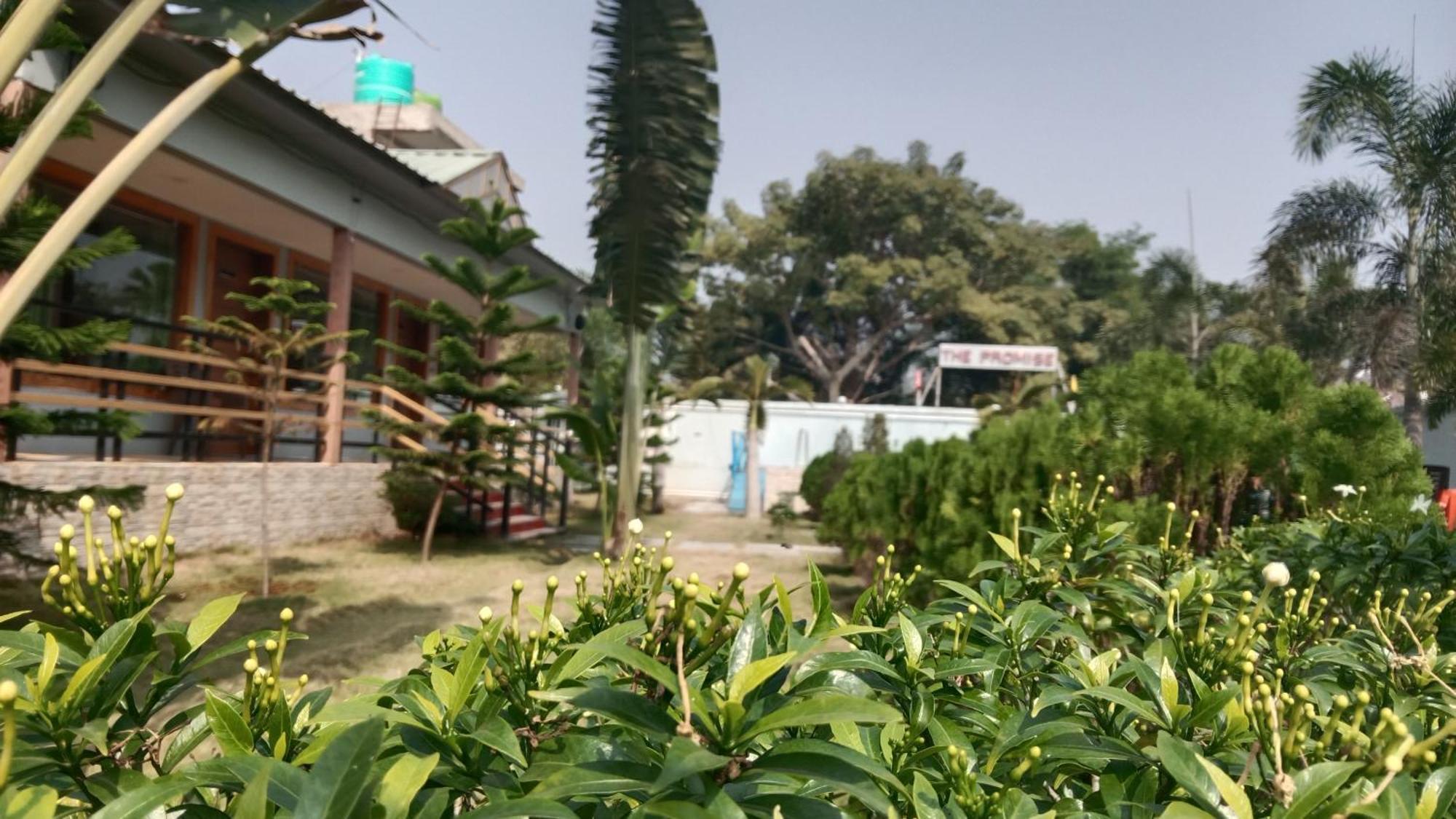 The Promise Hotel And Resort Tajpur Exteriör bild